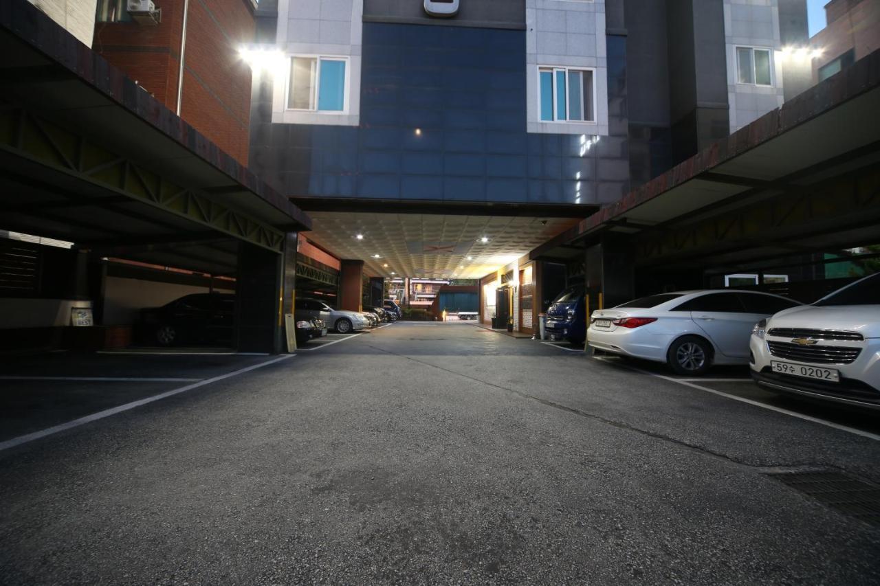 Dubai Hotel Daejeon Eksteriør billede
